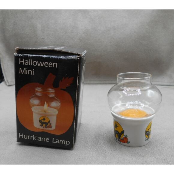 Vintage Halloween Black Cat Mini Hurricane Lamp Robert Alan Candle Co in Box - Picture 3 of 9
